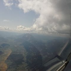 Flugwegposition um 11:43:52: Aufgenommen in der Nähe von Gemeinde Liezen, Liezen, Österreich in 2395 Meter